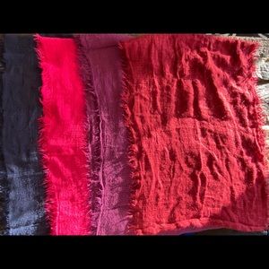 4 Infinity scarves